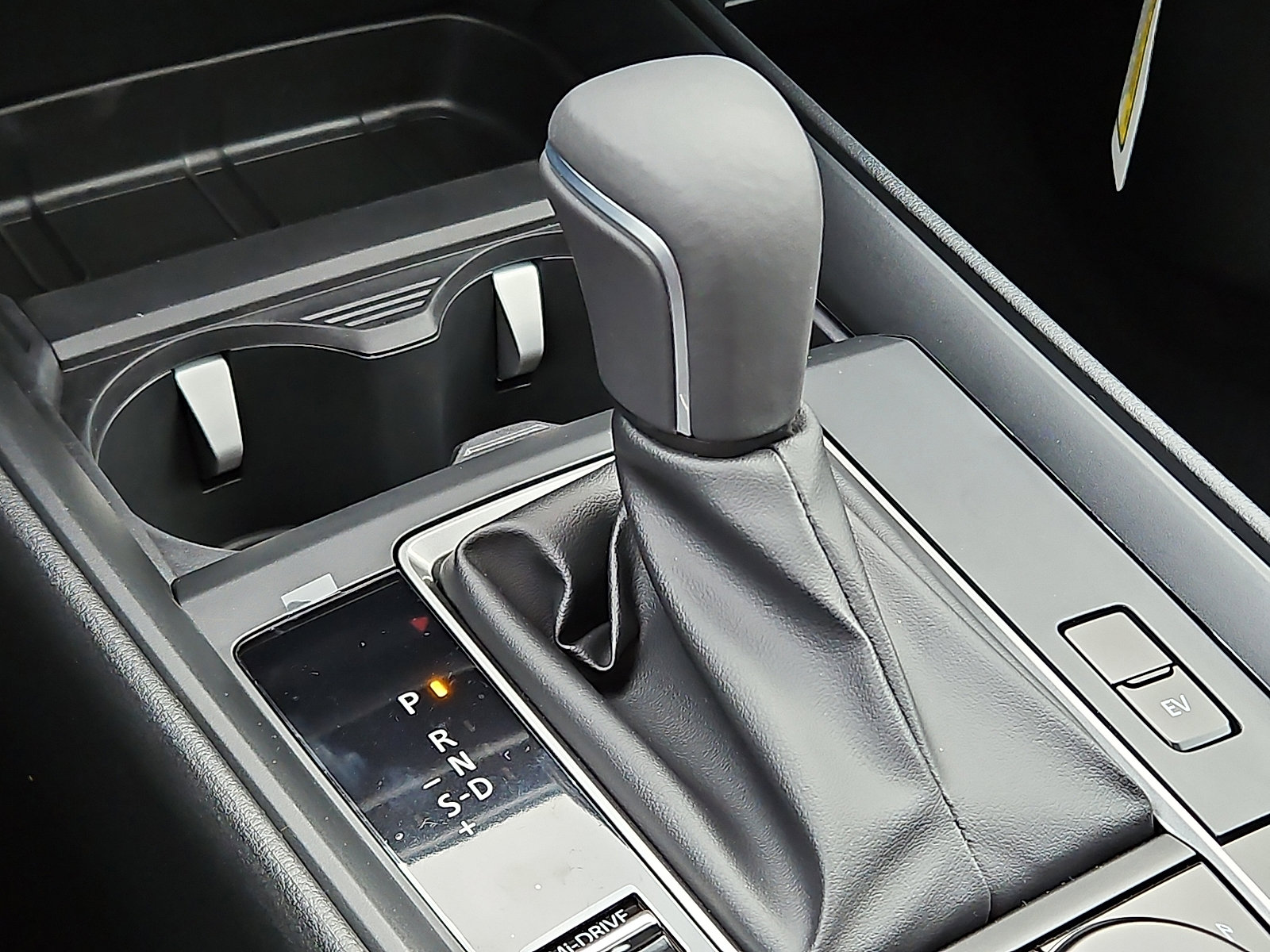 New 2026 MAZDA CX-50 2.5 Hybrid w/ Cargo Package image 12