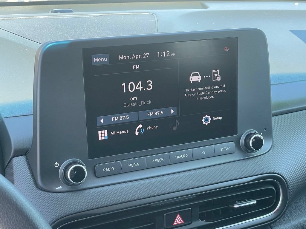 Used 2023 Hyundai Kona SEL w/ Cargo Package AWD/4WD image 18