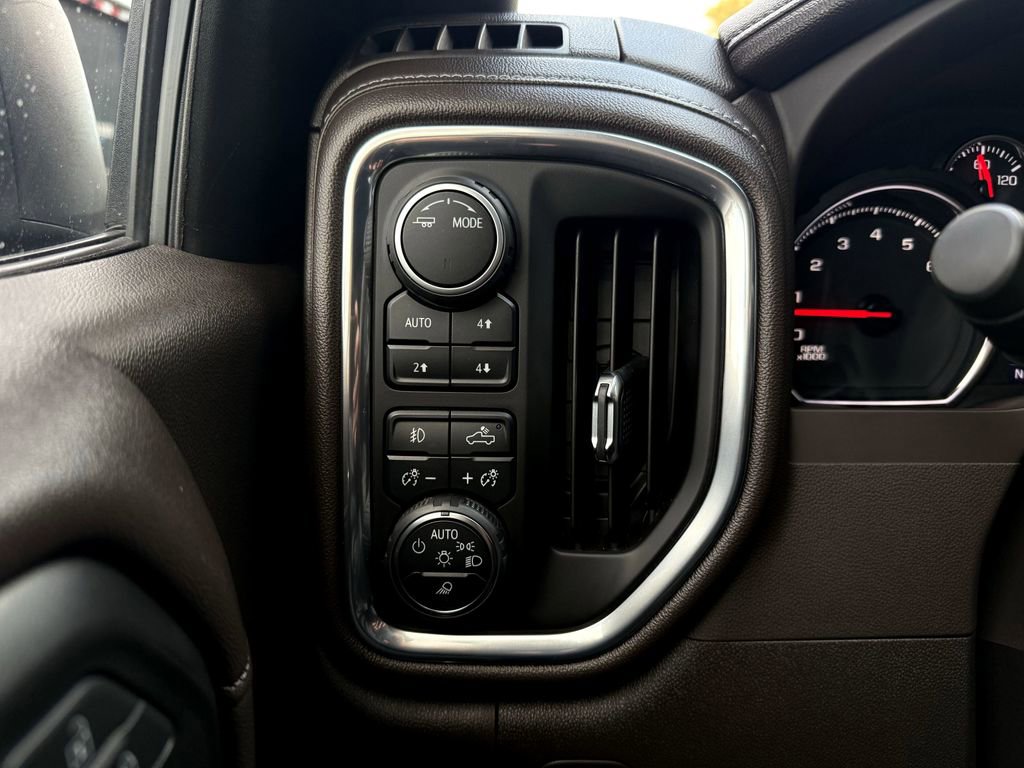 Used 2022 Chevrolet Silverado 1500 LTZ image 20