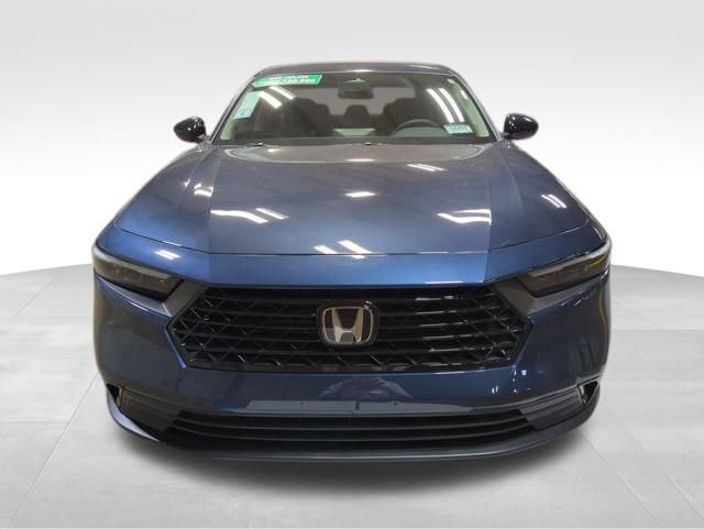 New 2025 Honda Accord SE image 9