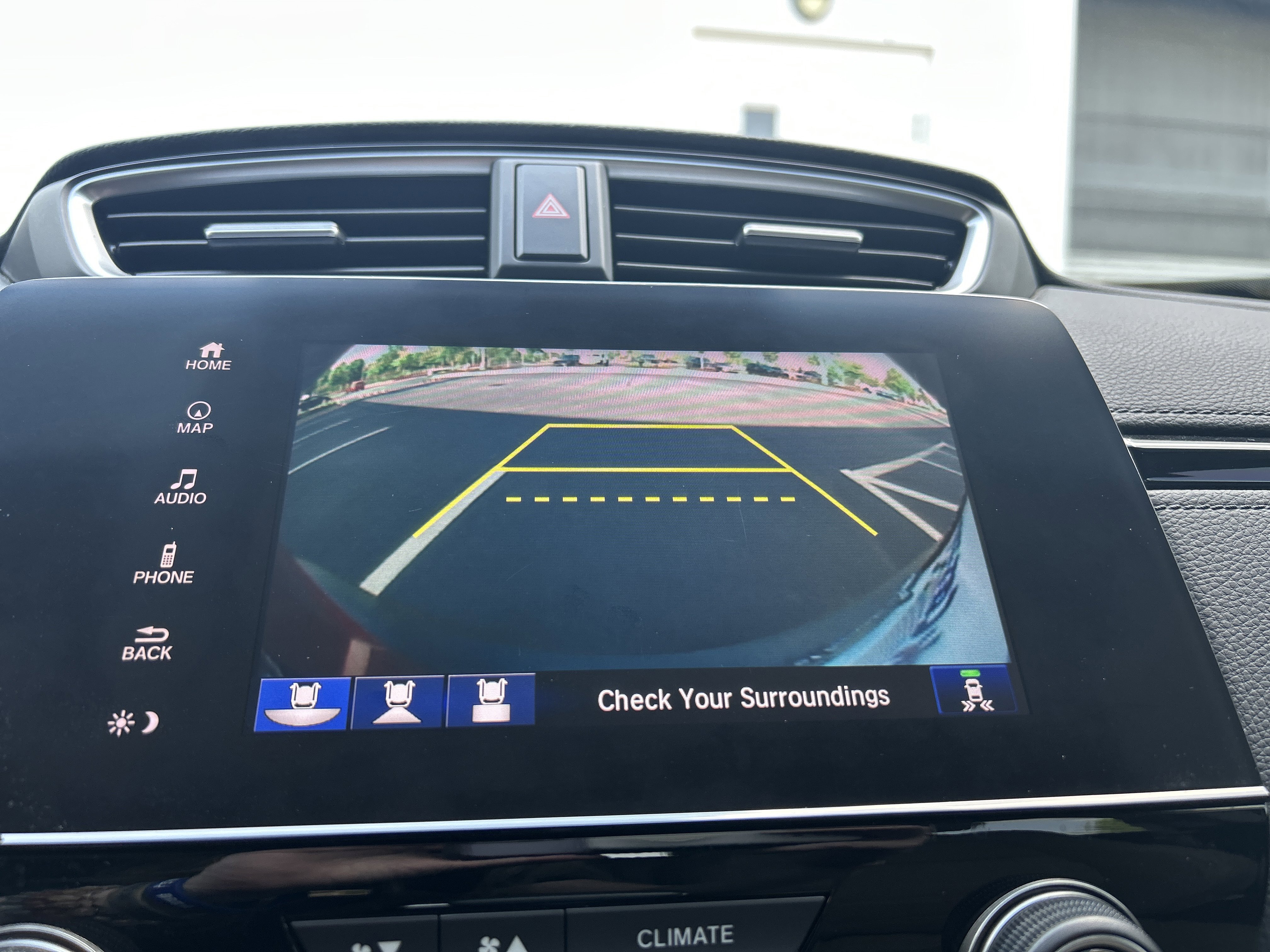 Used 2018 Honda CR-V Touring image 14