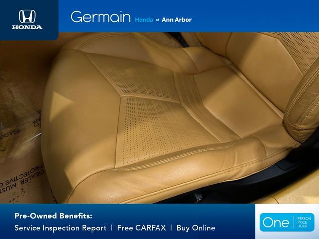 Used 2020 Chevrolet Corvette Stingray Premium Cpe w/ 3LT Preferred Equipment Group image 17