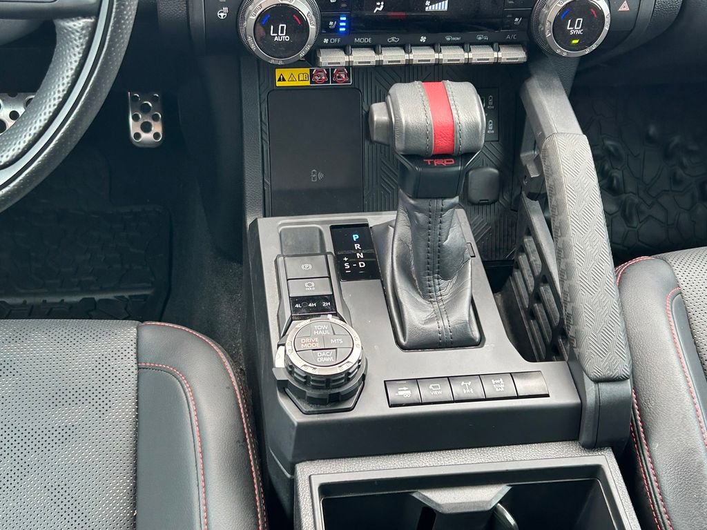 Used 2024 Toyota Tacoma TRD Pro AWD/4WD image 21