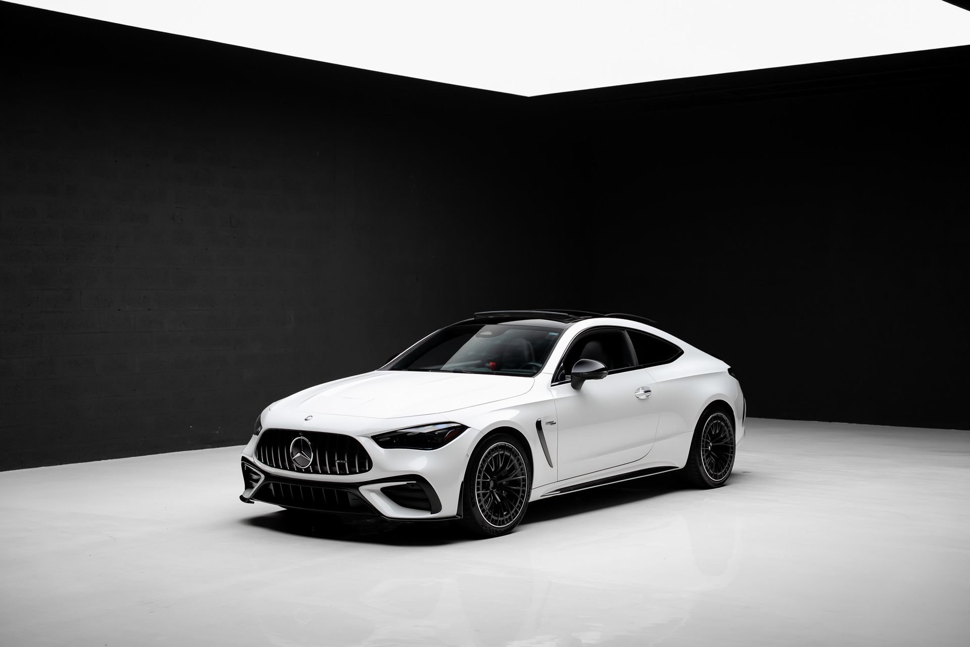 Used 2024 Mercedes-Benz CLE 53 AMG 4MATIC image 4
