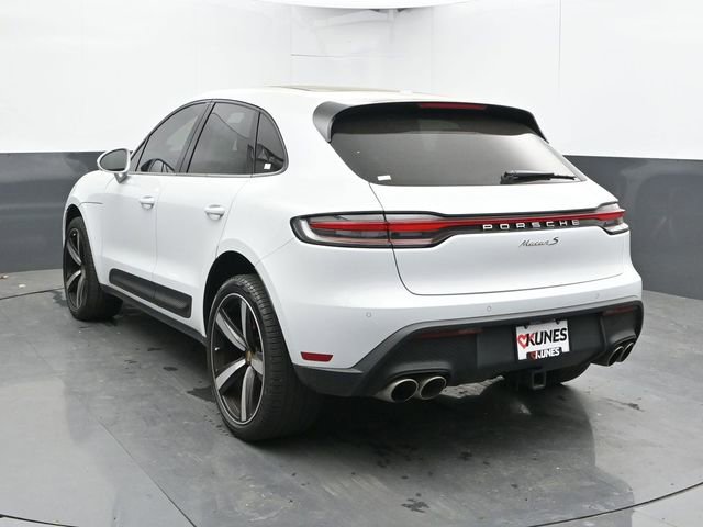 Used 2023 Porsche Macan S AWD/4WD image 10