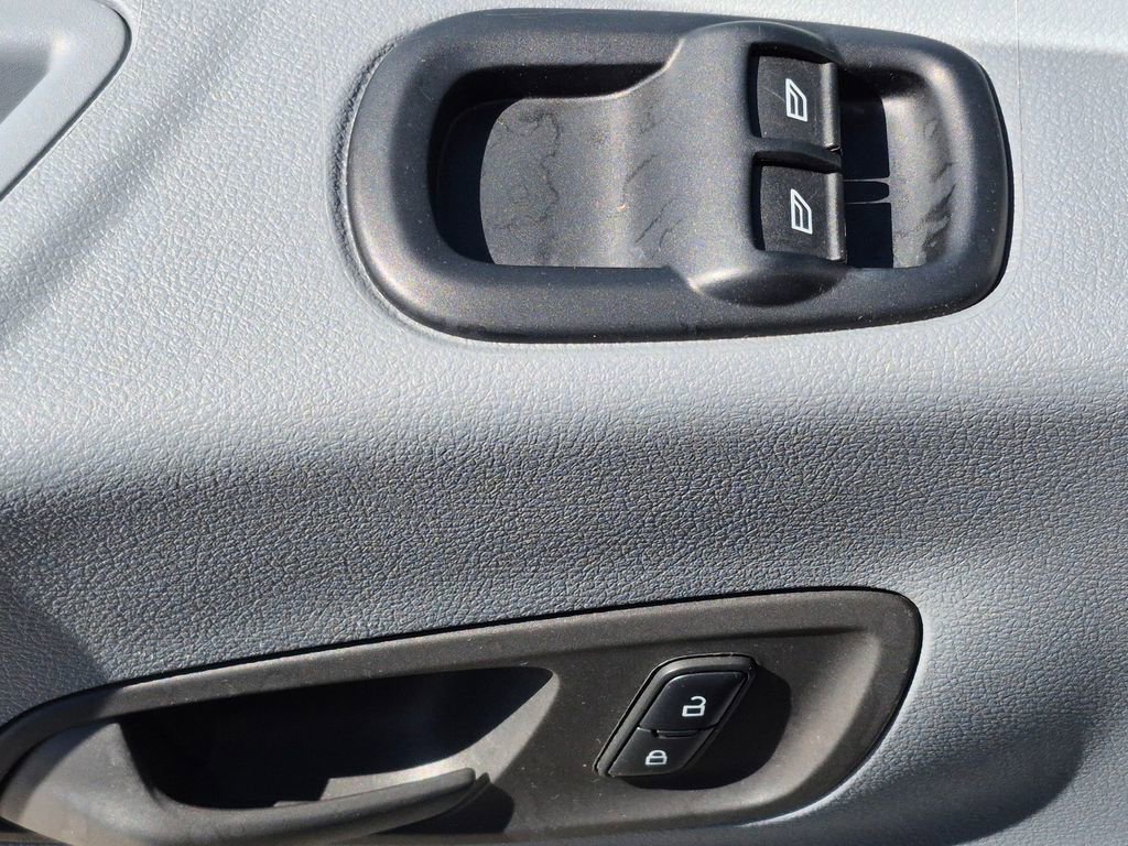 Used 2016 Ford Transit 350 XLT RWD image 14