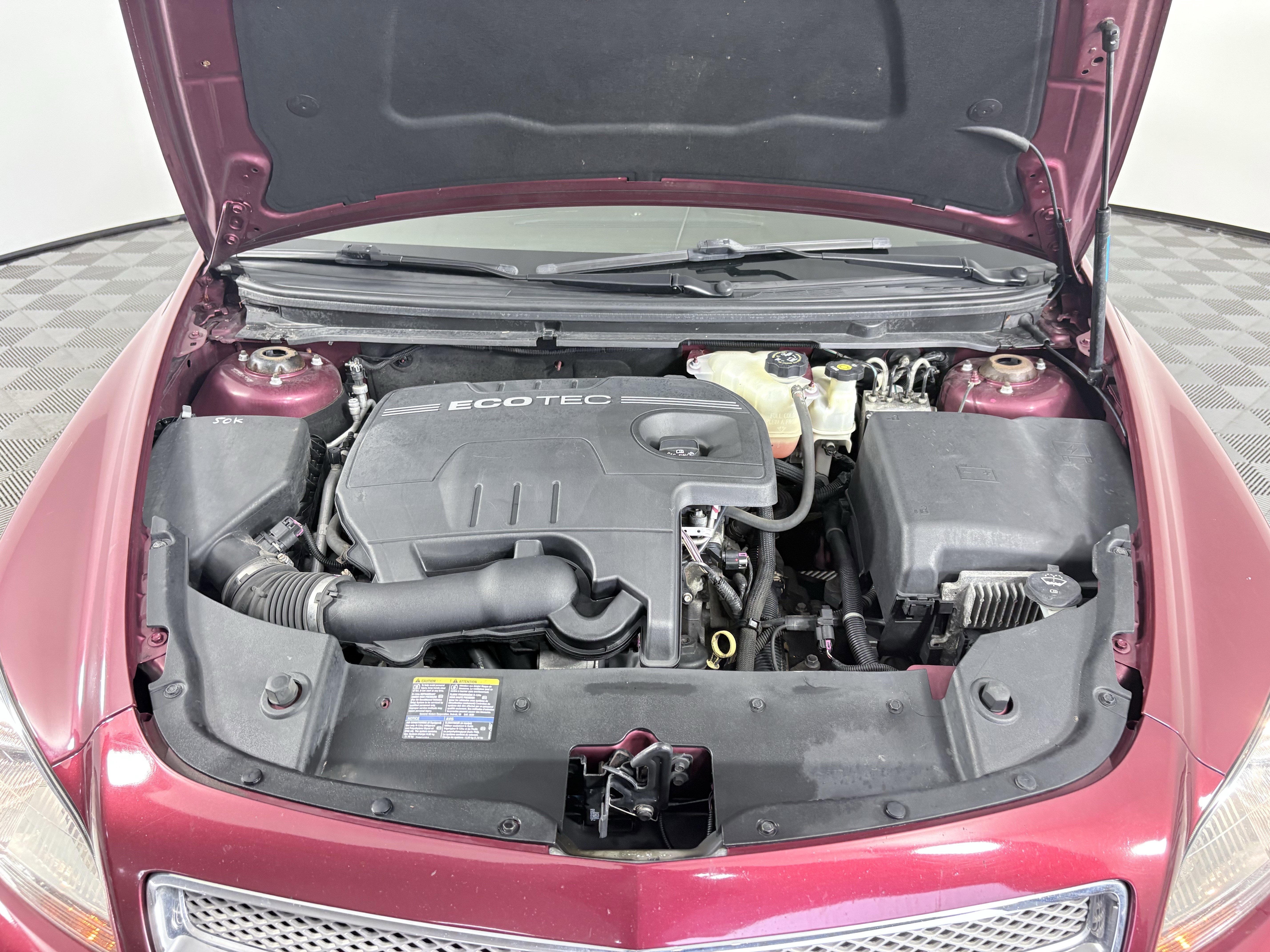 Used 2009 Chevrolet Malibu LTZ w/ Rear Power Package image 9