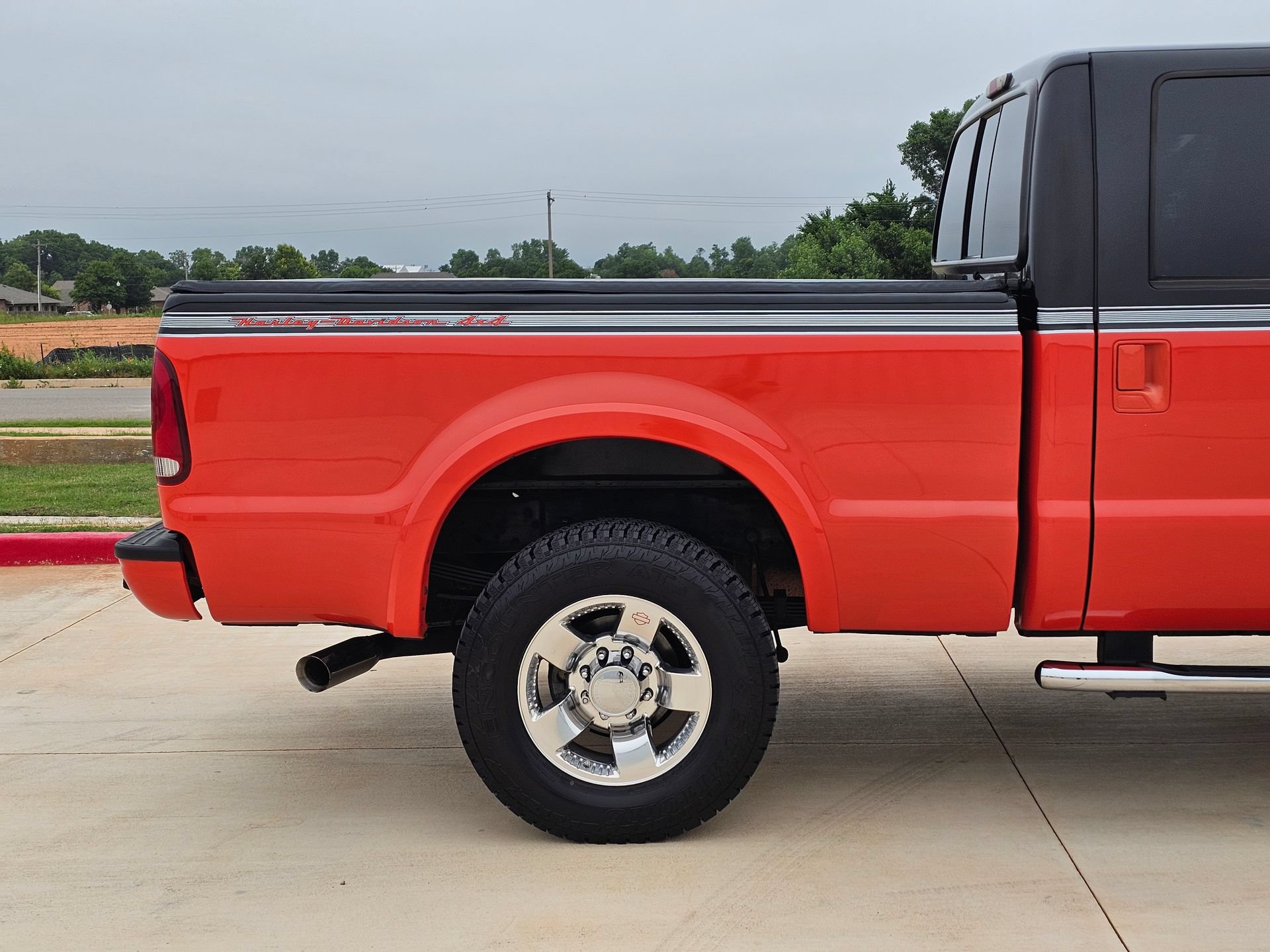 Used 2004 Ford F250 Harley-Davidson AWD/4WD image 7