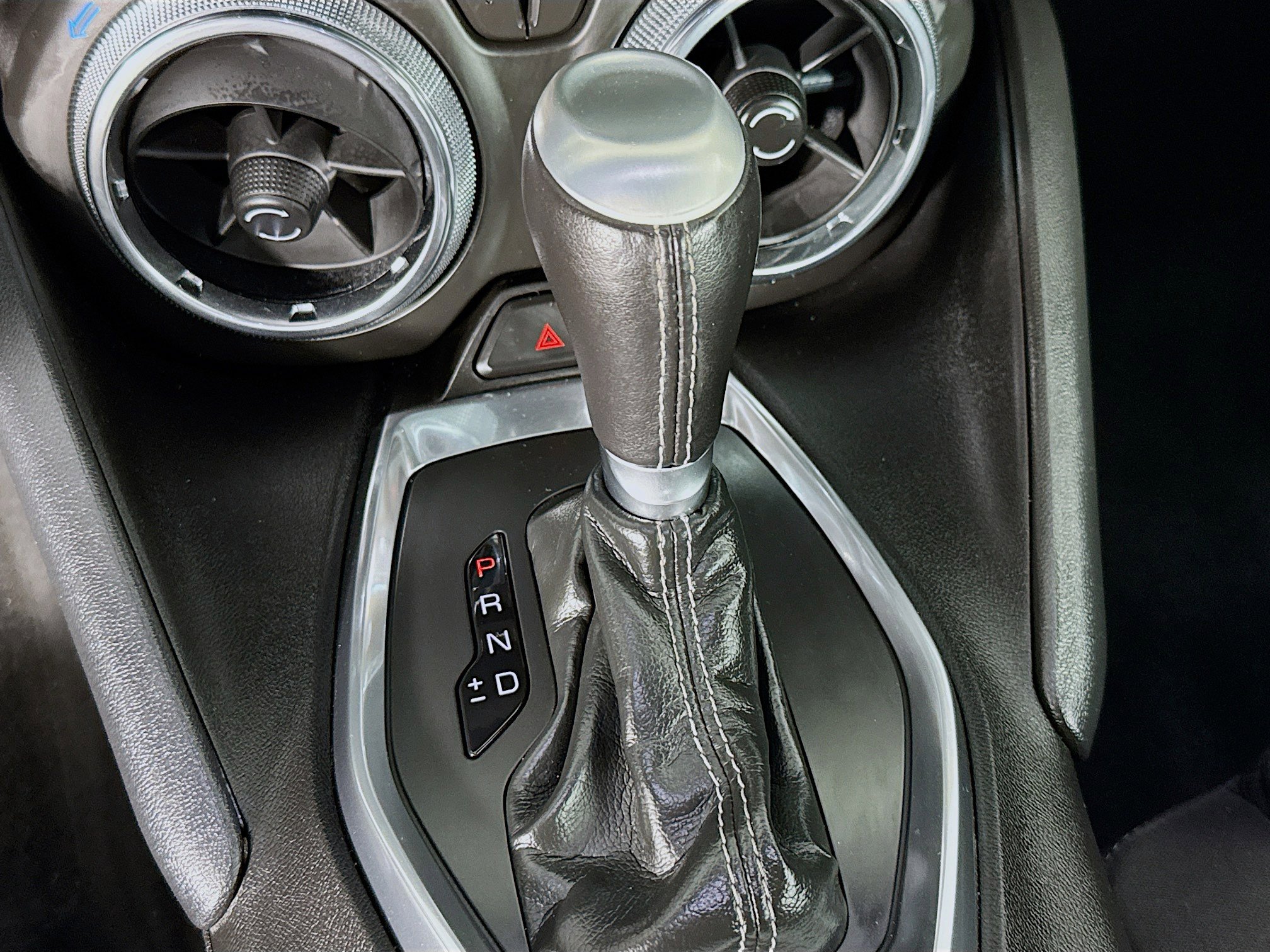 Used 2019 Chevrolet Camaro LT w/ RS Package image 19