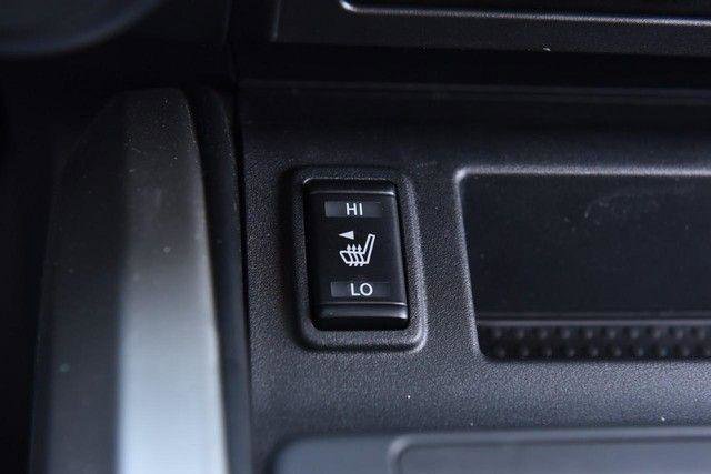 Used 2024 Nissan Titan SV w/ SV Convenience Package image 20