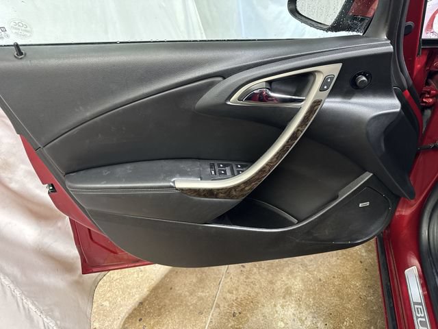 Used 2012 Buick Verano Leather FWD image 20