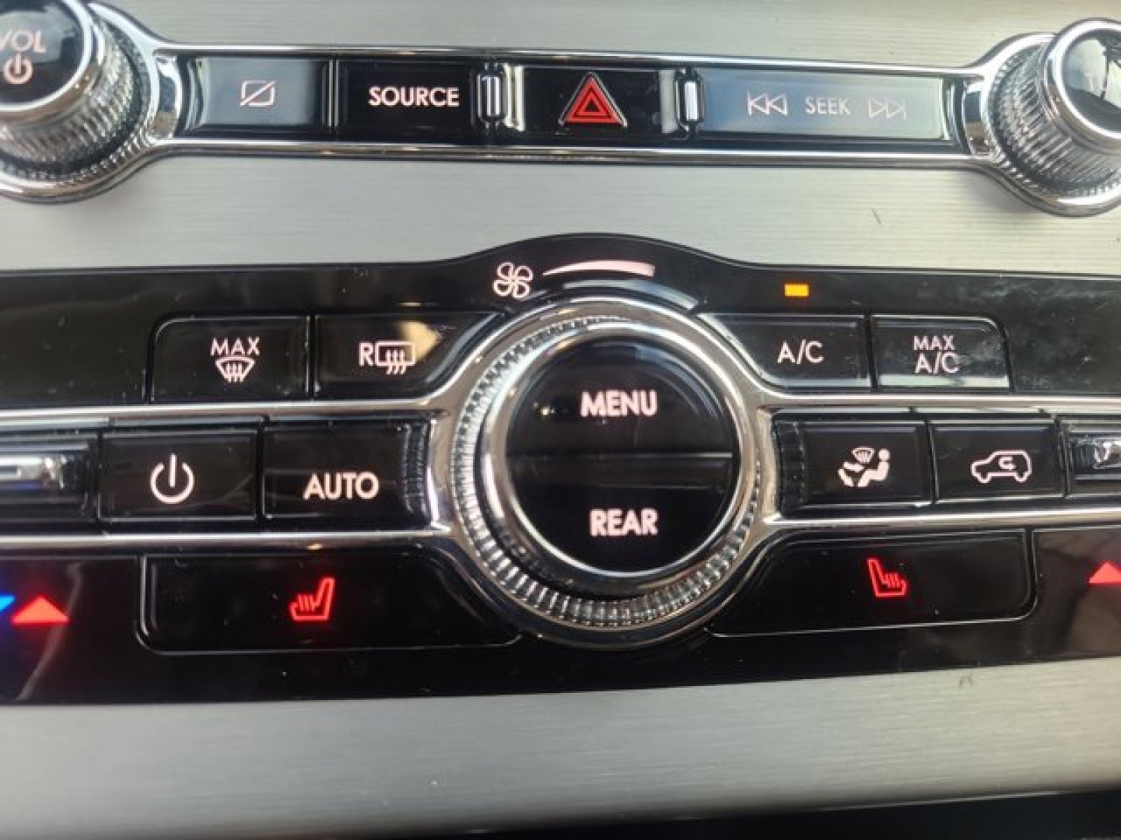 Used 2021 Lincoln Aviator AWD w/ Class IV Trailer Tow Package image 32