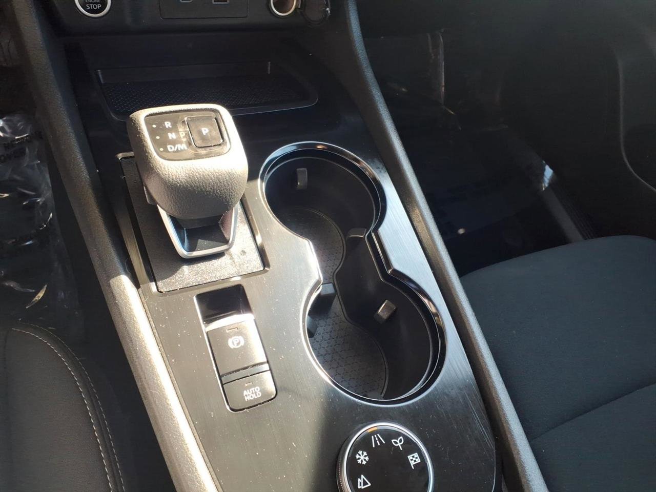 Used 2023 Nissan Rogue S image 14