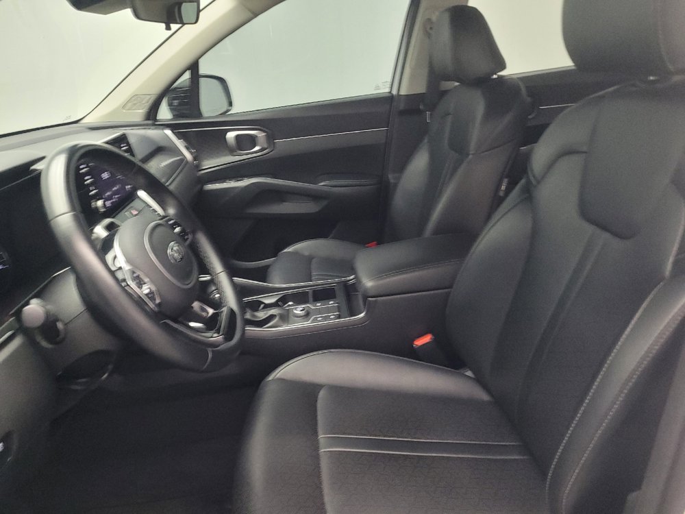 Used 2021 Kia Sorento S FWD image 17