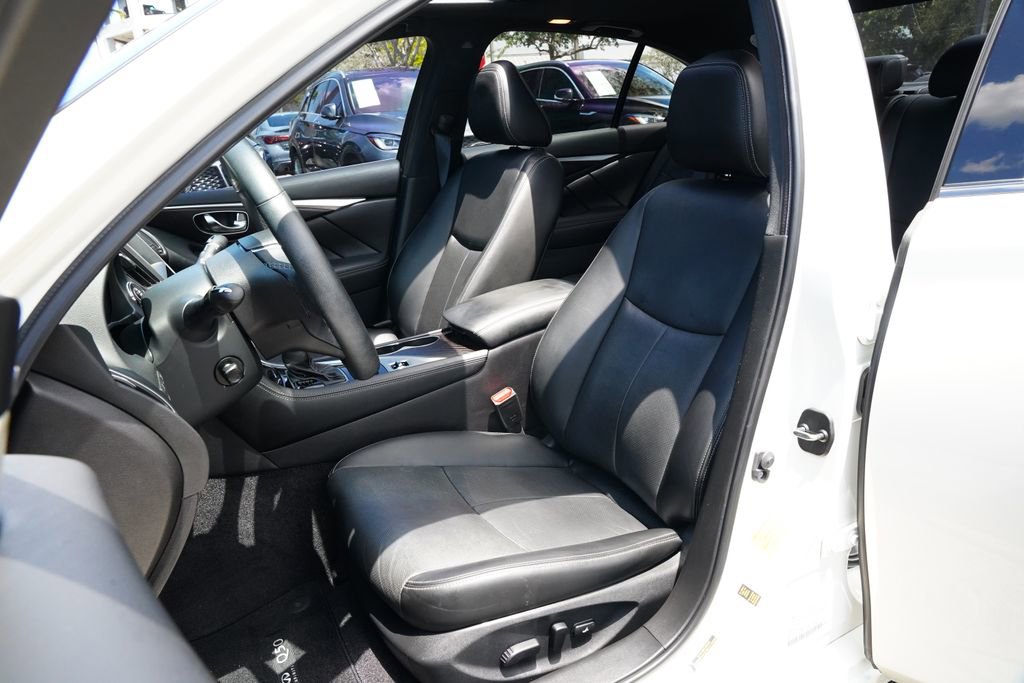 Used 2023 INFINITI Q50 Sensory RWD image 14