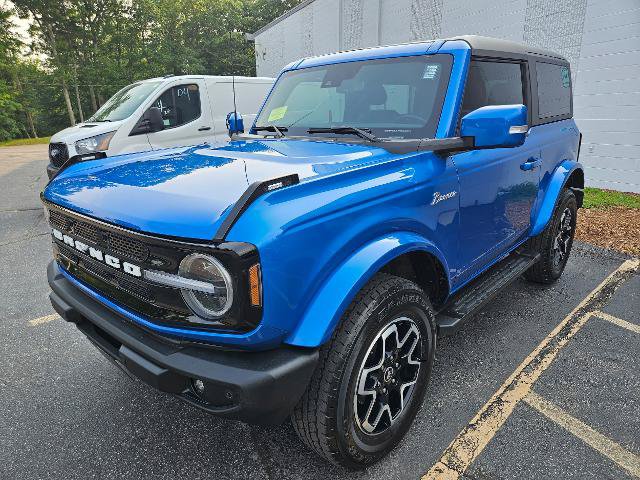Certified 2023 Ford Bronco Outer Banks AWD/4WD image 1