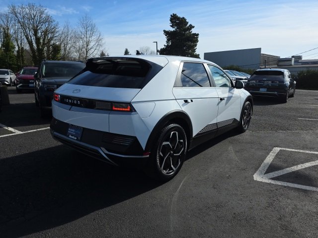 Certified 2024 Hyundai Ioniq 5 SEL image 5