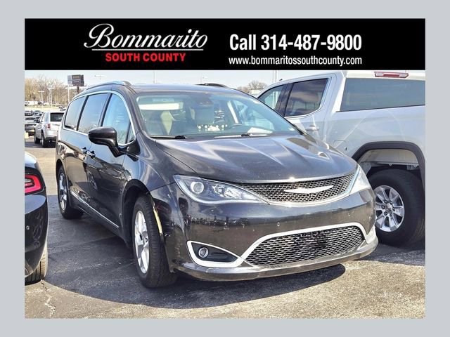 Used 2017 Chrysler Pacifica Touring-L Plus w/ Advanced Safetytec Group