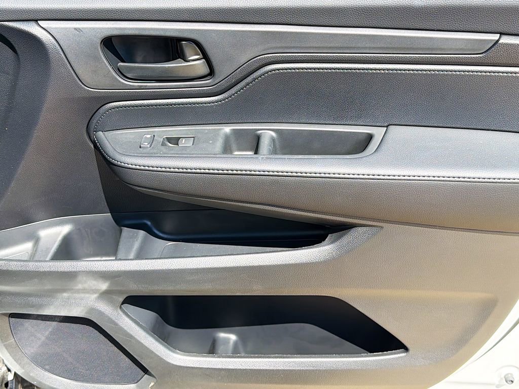 Used 2025 Honda Odyssey EX-L image 23