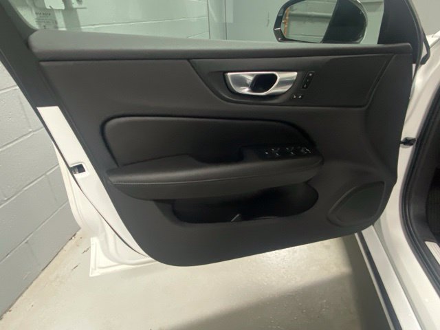 Used 2025 Volvo S60 B5 Core AWD/4WD image 7