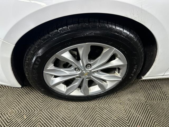 Used 2023 Chevrolet Malibu LT image 10