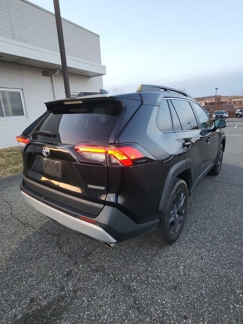 Used 2024 Toyota RAV4 Adventure image 7