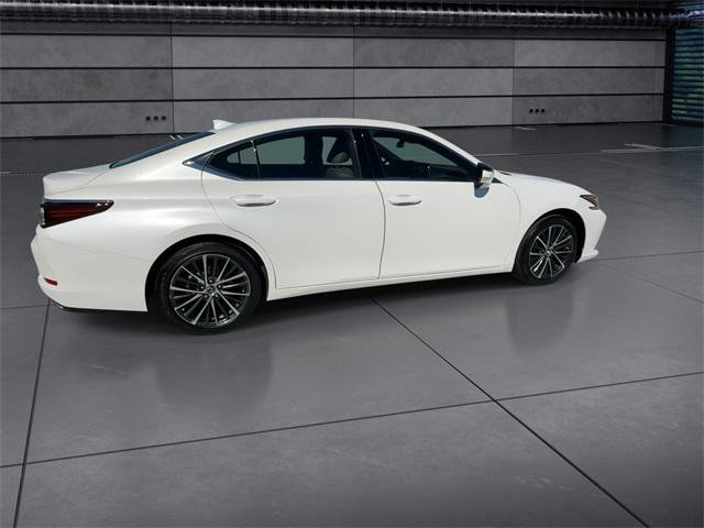 Certified 2023 Lexus ES 350 w/ Premium Package image 9