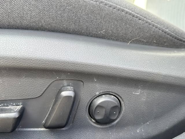 Used 2020 Hyundai Ioniq SEL image 14