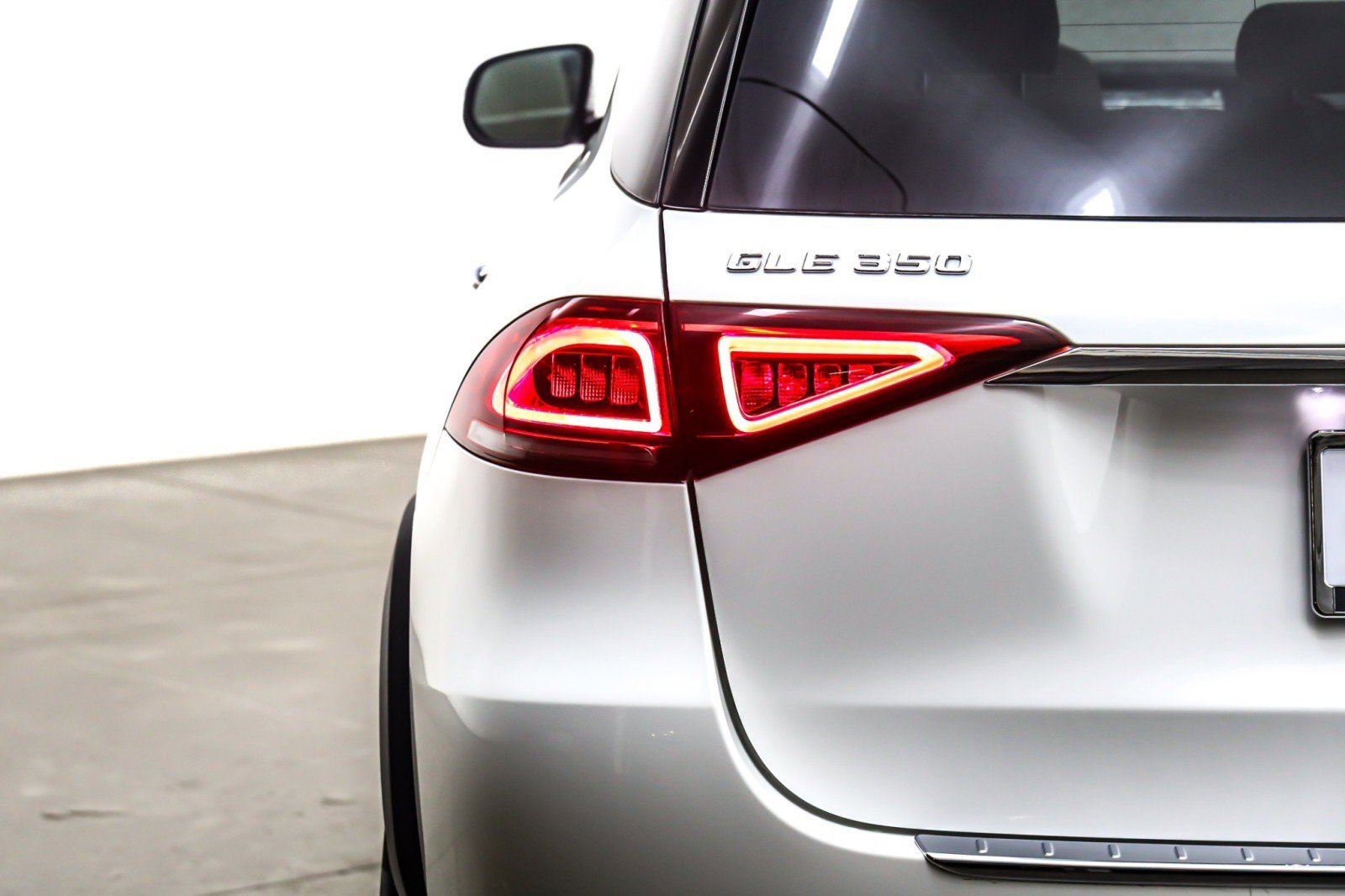 Used 2022 Mercedes-Benz GLE 350 image 16