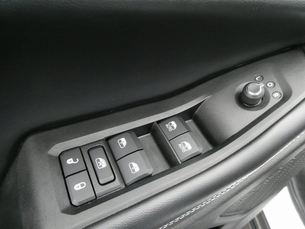 Used 2024 Jeep Grand Cherokee Altitude image 22