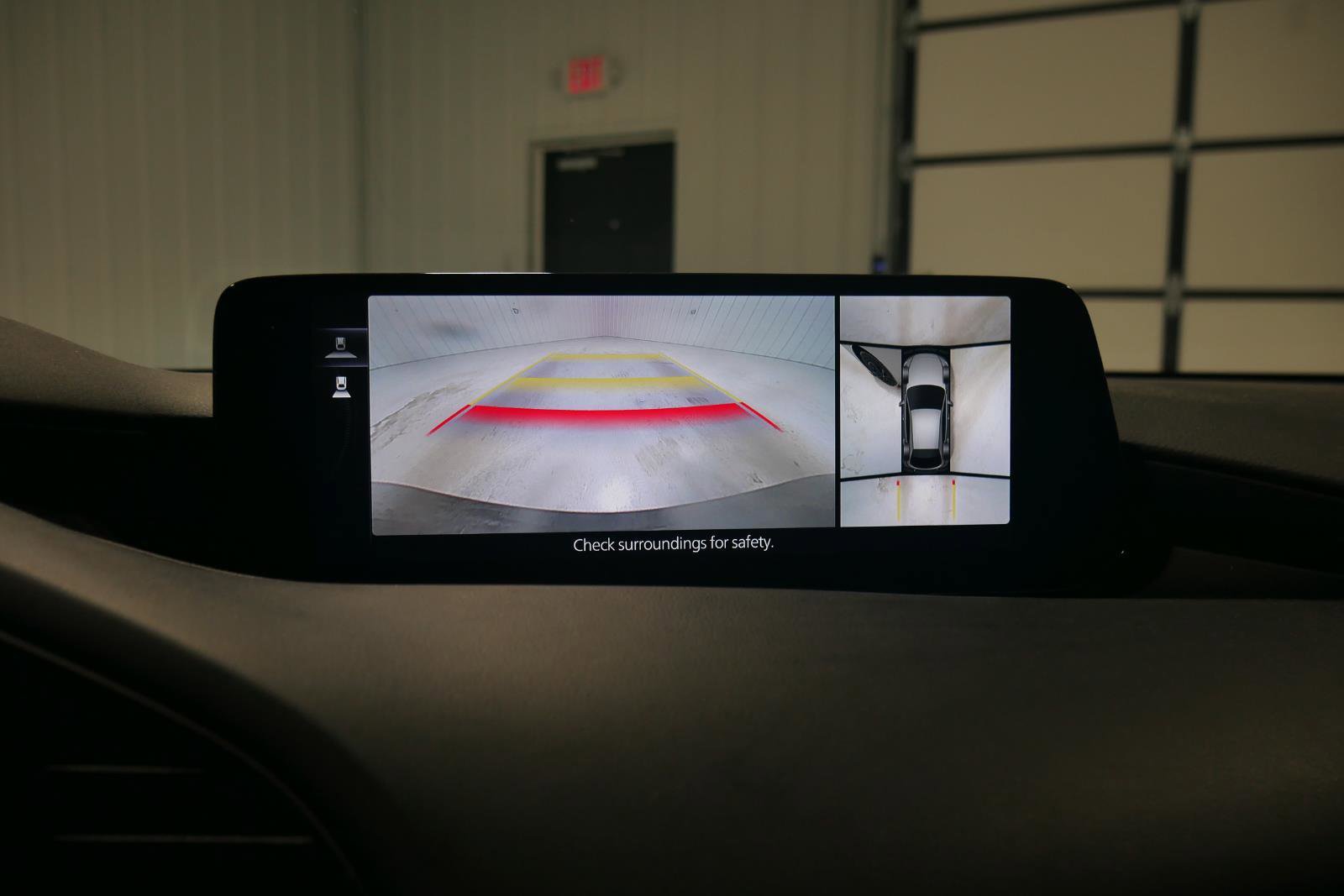 Certified 2025 MAZDA MAZDA3 Hatchback w/Premium Plus Pkg image 27