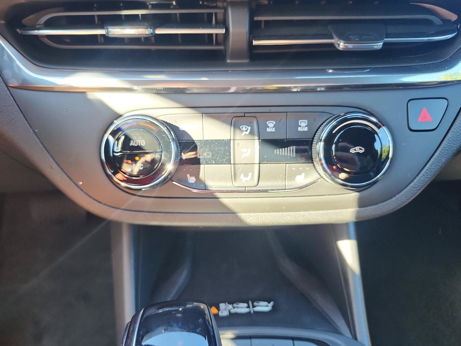 Certified 2026 Buick Envista Preferred w/ Convenience I Package FWD image 16