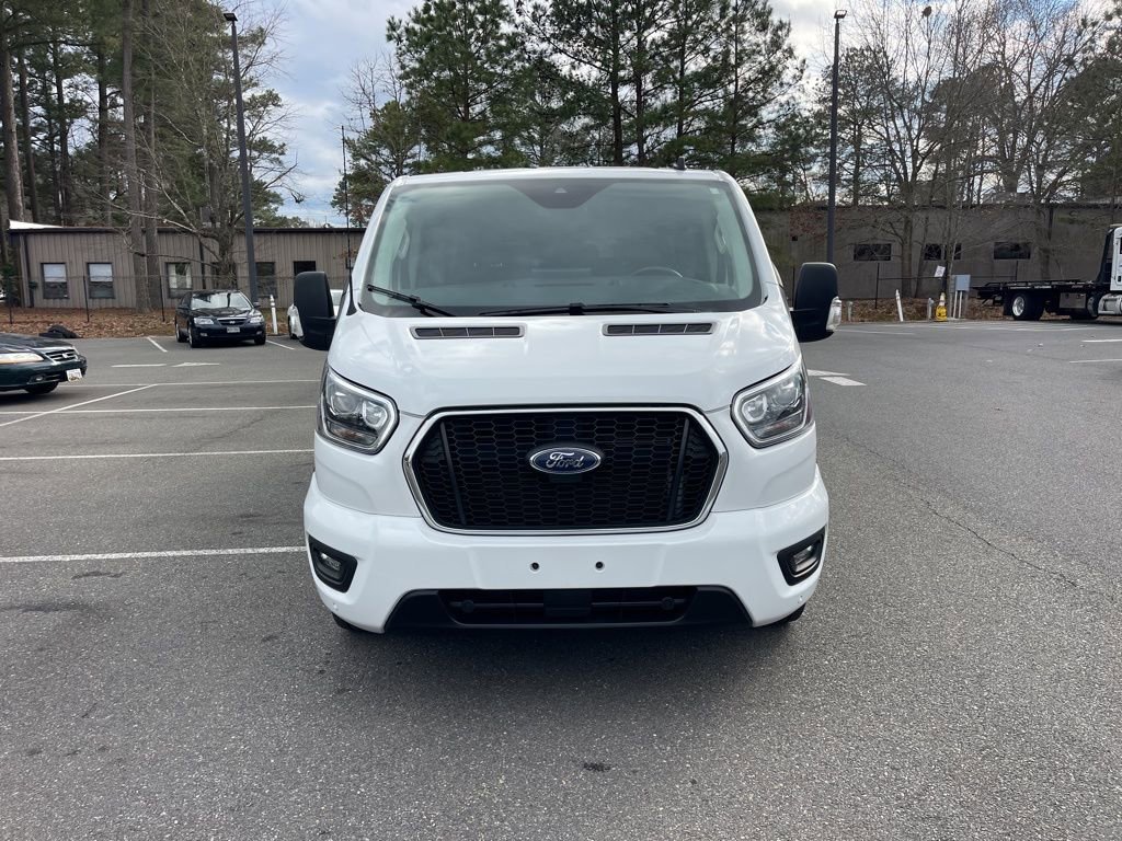Used 2023 Ford Transit 350 XLT image 3