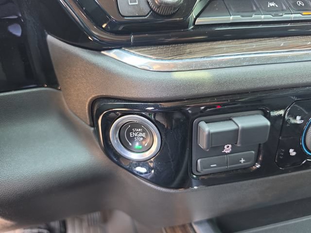 Used 2023 Chevrolet Silverado 1500 RST AWD/4WD image 26
