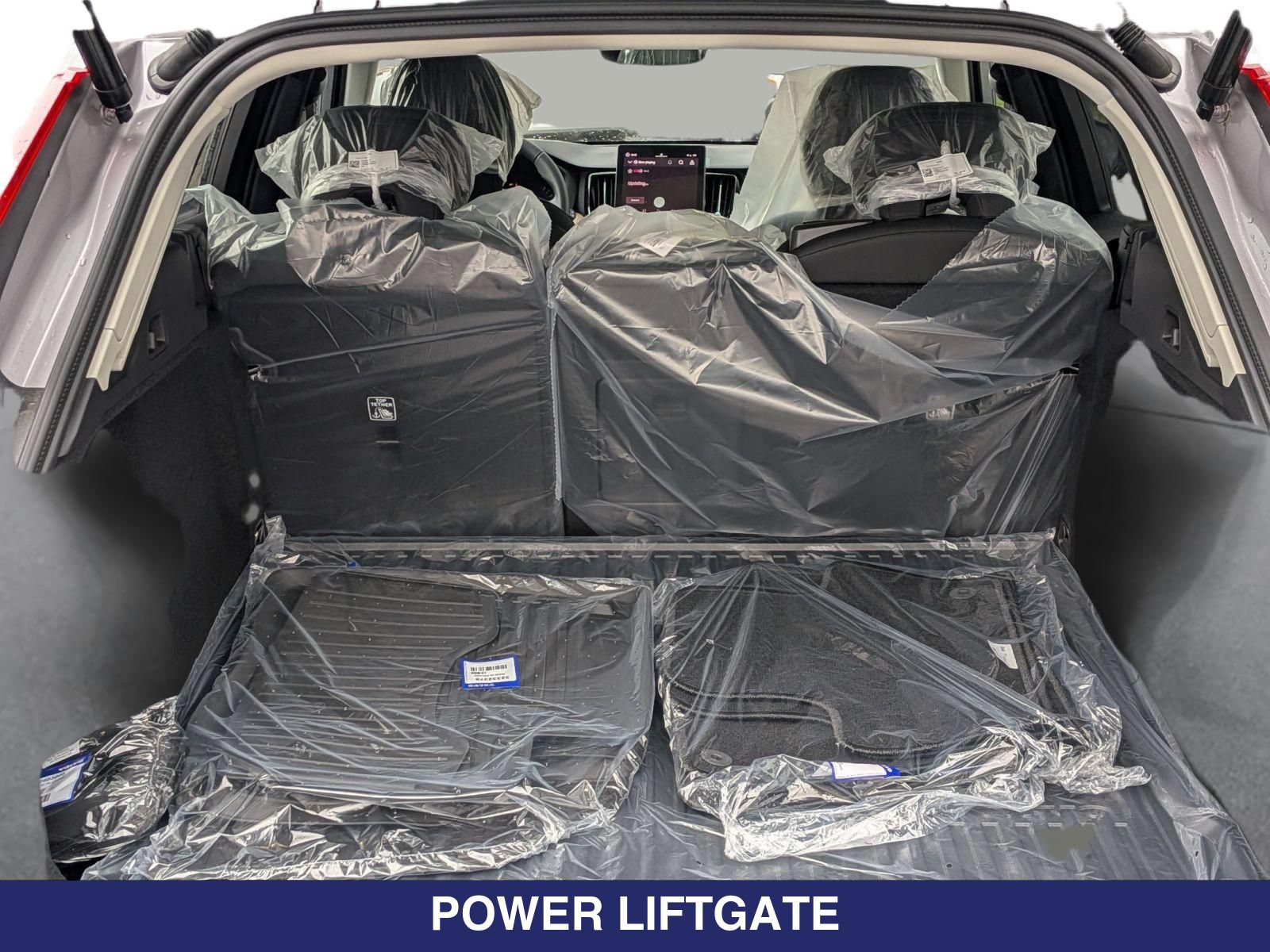 New 2026 Volvo XC60 B5 Plus w/ Protection Package Premier AWD/4WD image 24