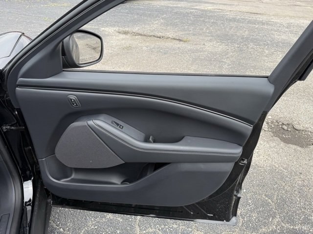 New 2025 Ford Mustang Mach-E Select w/ Comfort Package Lite image 17