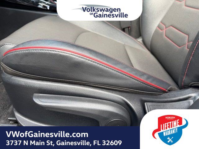 Used 2022 Kia Forte GT w/ GT Technology Package FWD image 18