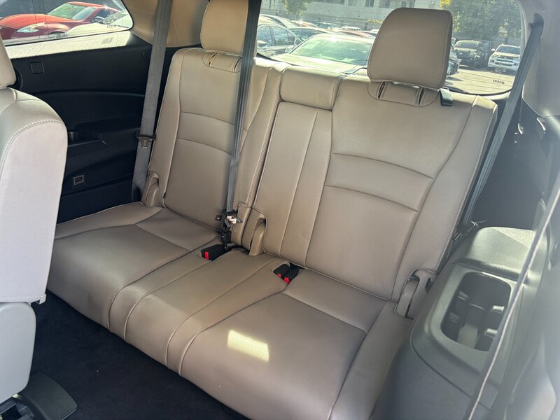 Used 2018 Honda Pilot EX-L image 9