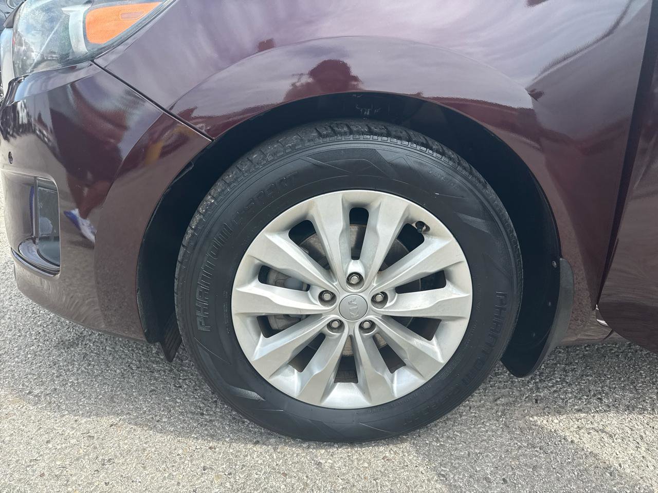 Used 2017 Kia Sedona EX FWD image 30