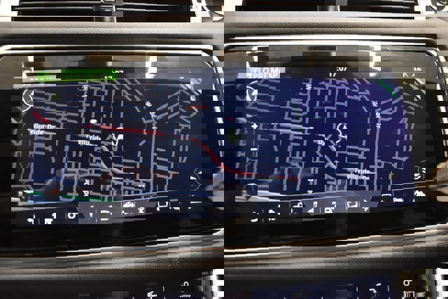 Used 2022 Land Rover Range Rover Sport HSE Silver Edition image 19