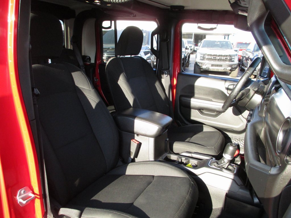Used 2020 Jeep Gladiator Sport w/ Quick Order Package 24S image 16