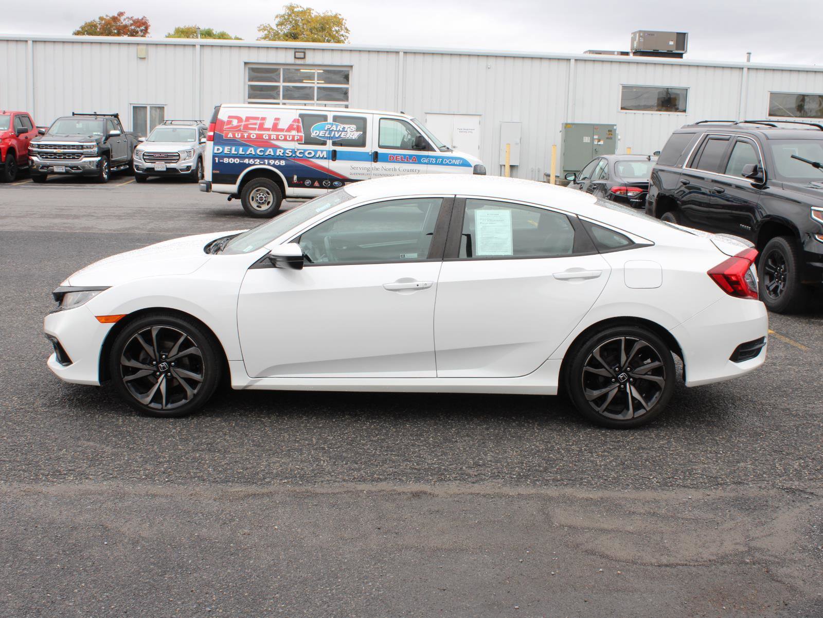 Used 2019 Honda Civic Sport image 5
