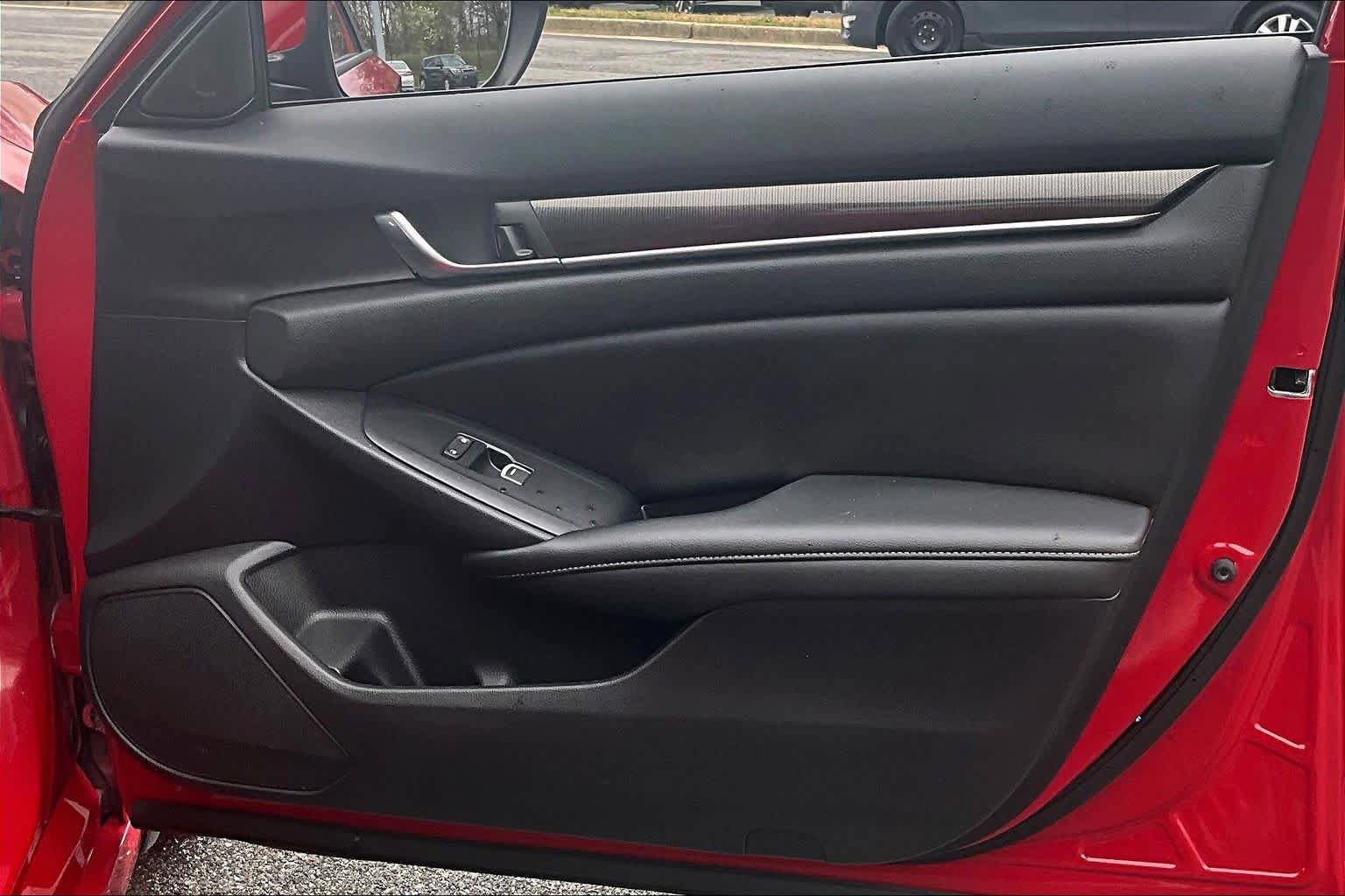 Used 2020 Honda Accord Sport image 22