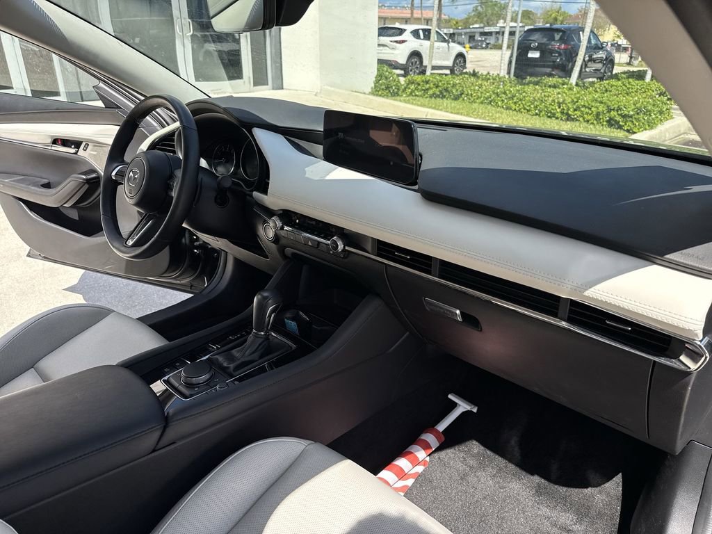 Used 2024 MAZDA MAZDA3 2.5 Turbo Sedan w/Premium Plus image 32