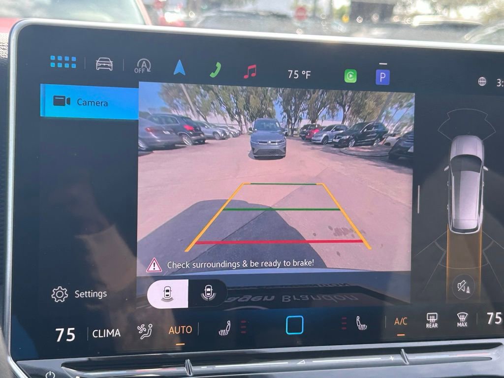 Used 2025 Volkswagen Tiguan S w/ 18" Wheel Package image 18