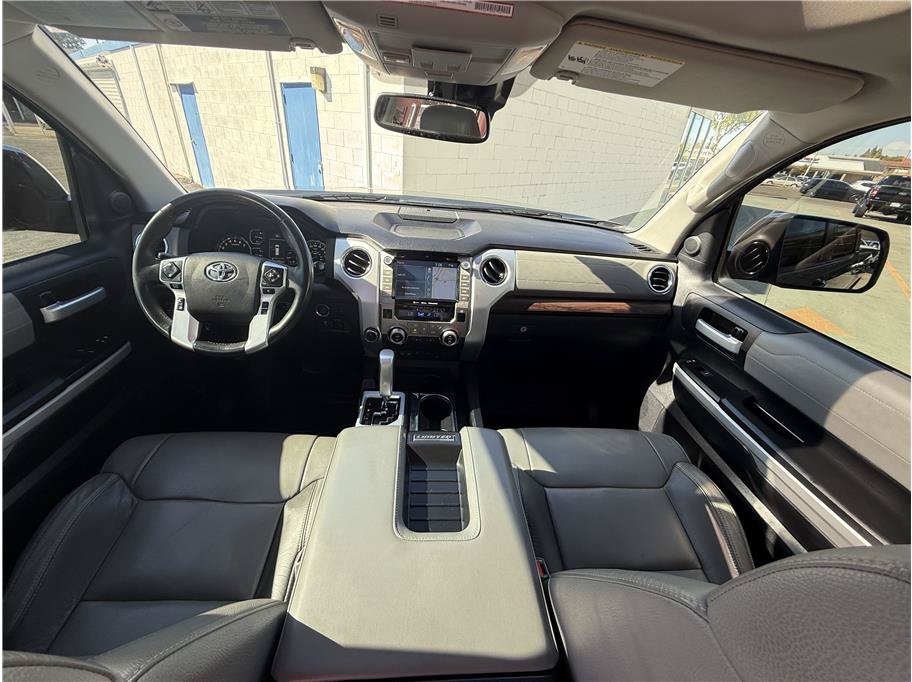Used 2021 Toyota Tundra Limited w/ Limited Premium Package AWD/4WD image 19