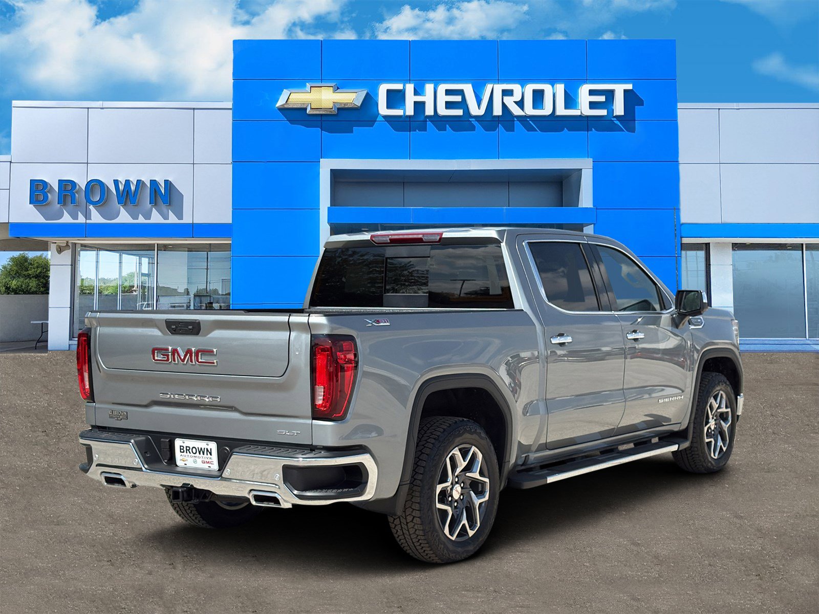 New 2026 GMC Sierra 1500 SLT w/ SLT Premium Plus Package image 3