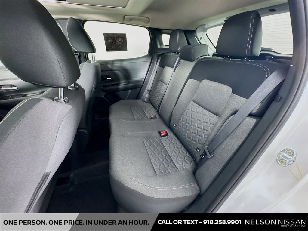 New 2026 Nissan Kicks SV w/ SV Premium Package FWD image 23