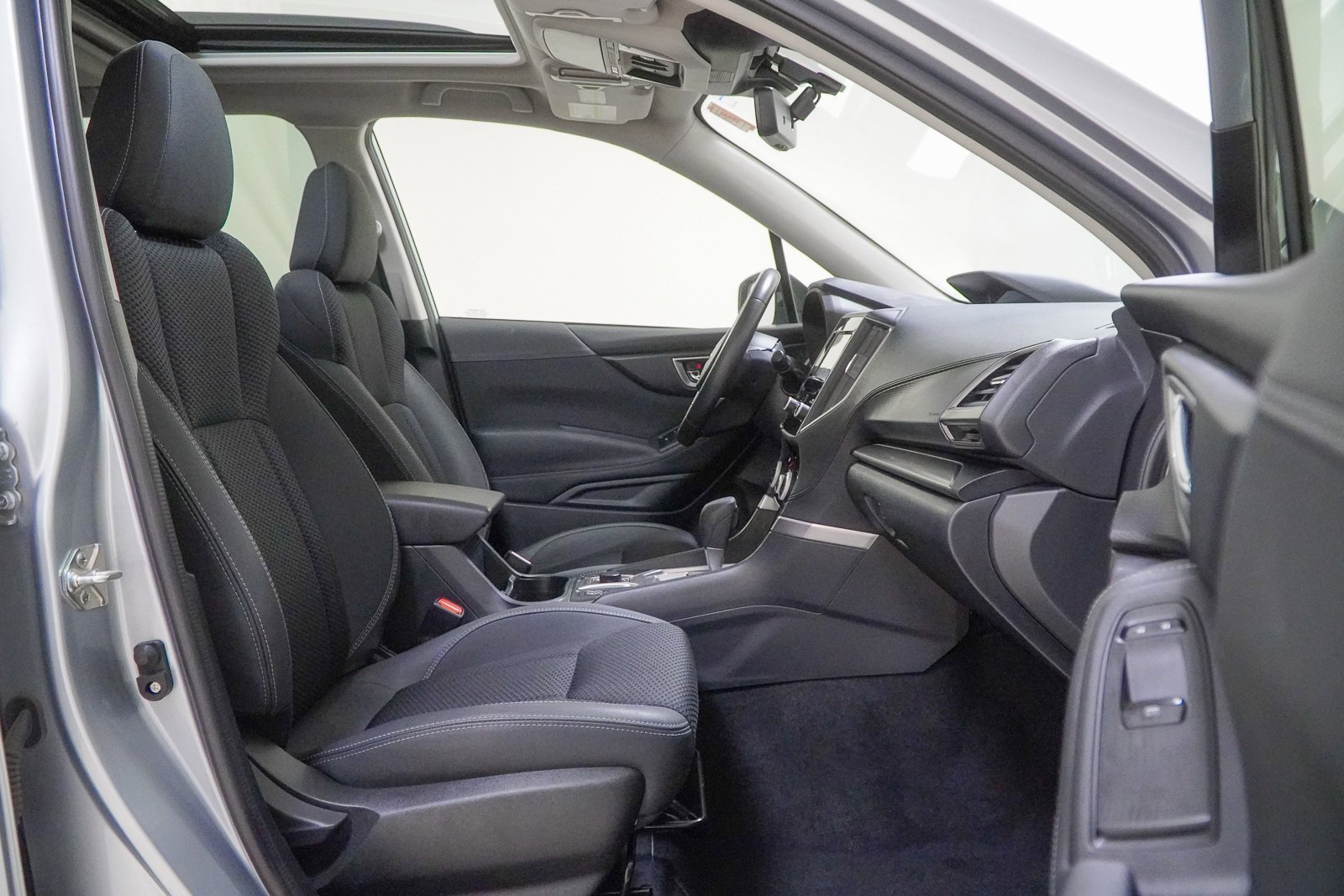 Used 2023 Subaru Forester Premium image 34