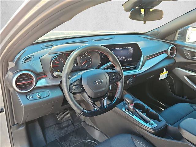 New 2026 Chevrolet Trax RS w/ Driver Confidence Package FWD image 3